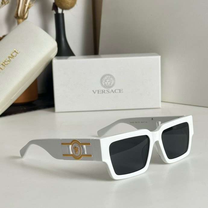 Picture of Versace Sunglasses _SKUfw54027949fw